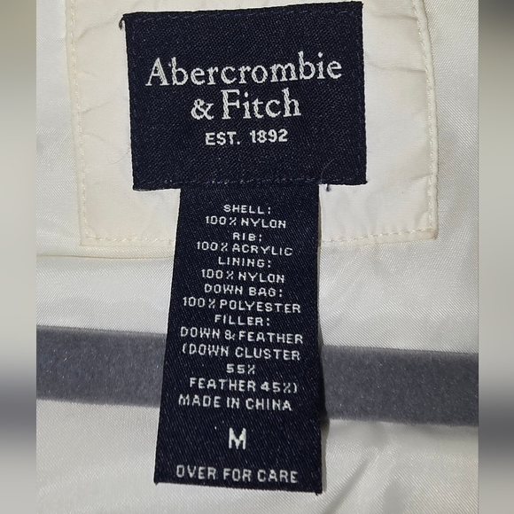 A&F Abercrombie & Fitch Cream Puffer Down Jacket Coat Y2K Junior's M Women's S - Picture 6 of 9